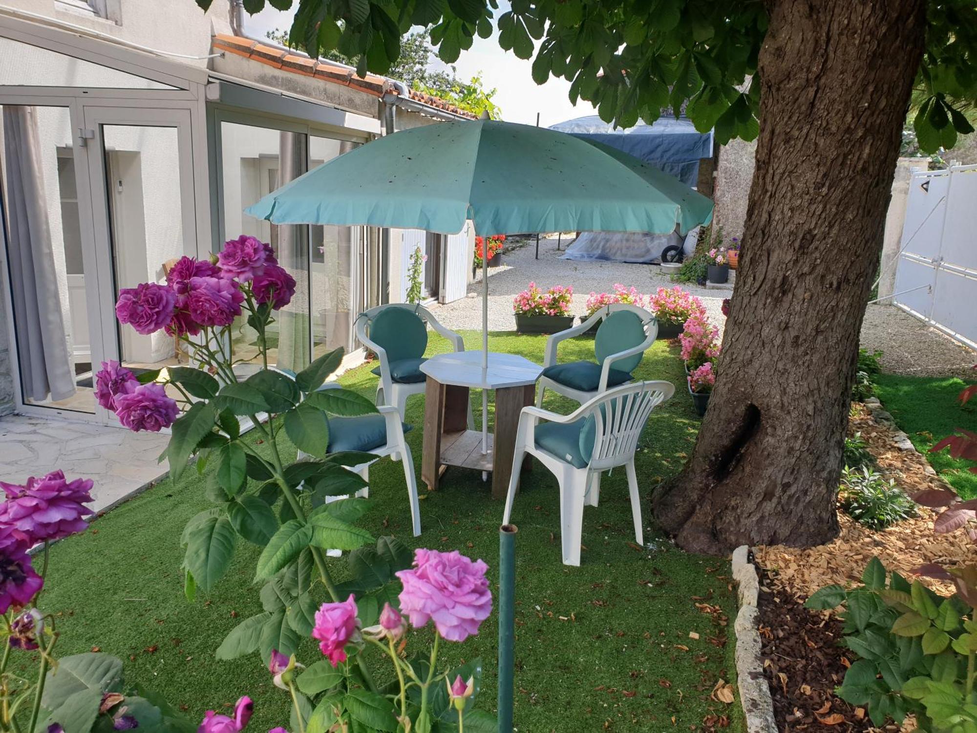 Tusson Chambres D'Hotes Charente מראה חיצוני תמונה